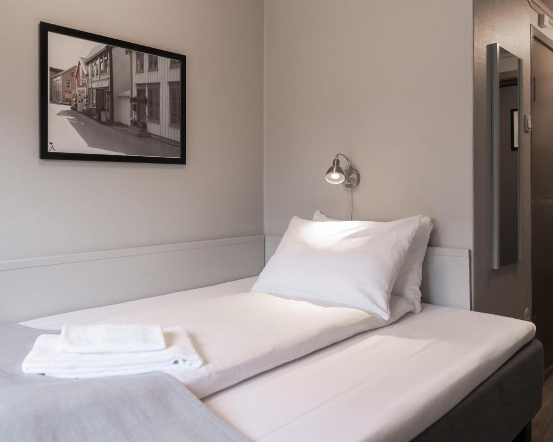 Froken Skjolds Hotel Lyngengarden Mosjøen Екстериор снимка