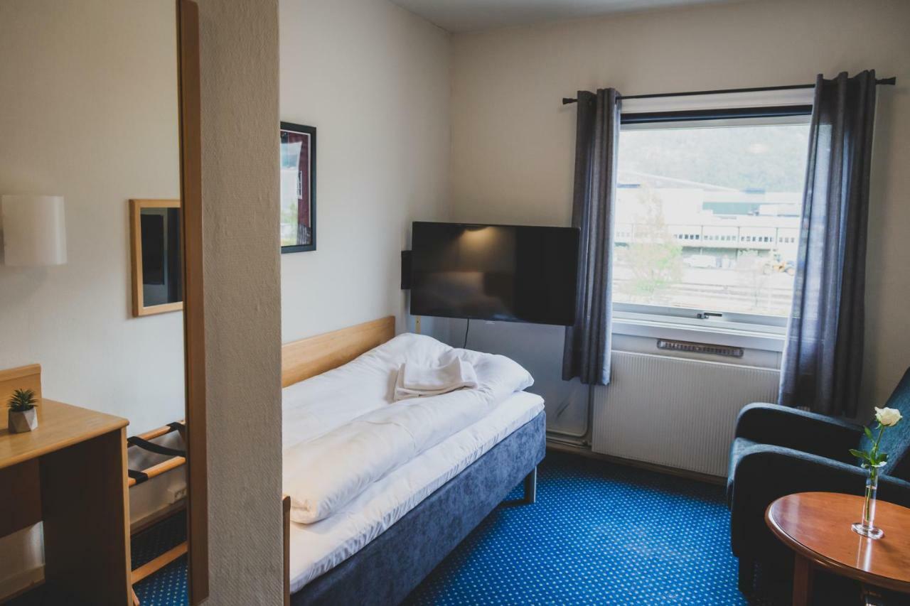 Froken Skjolds Hotel Lyngengarden Mosjøen Екстериор снимка